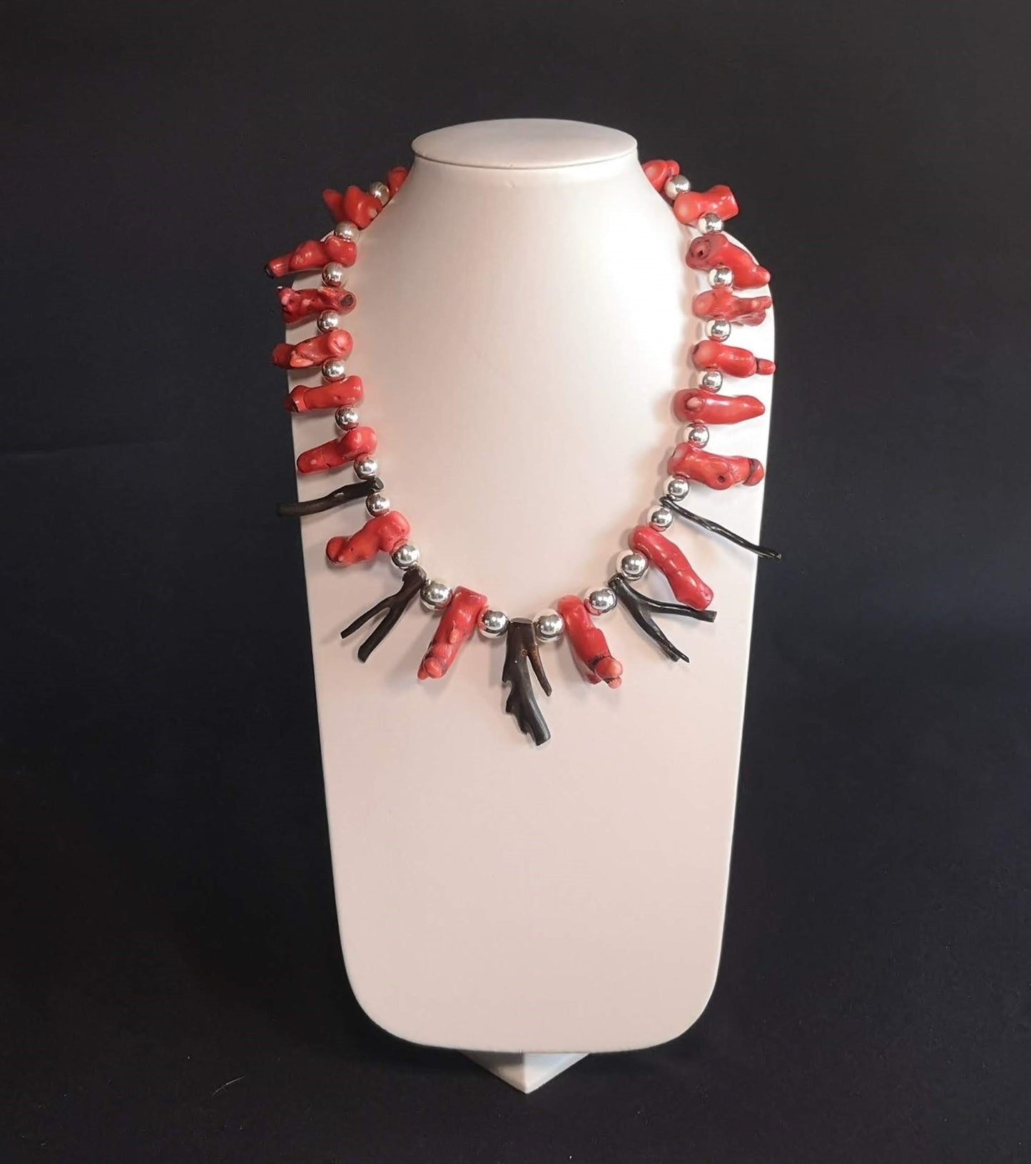 Coral rojo, Coral Negro - Collar