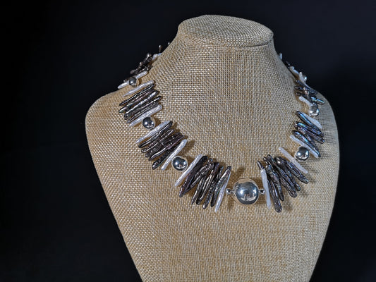 Esféras de plata y perlas de Keshi - Collar